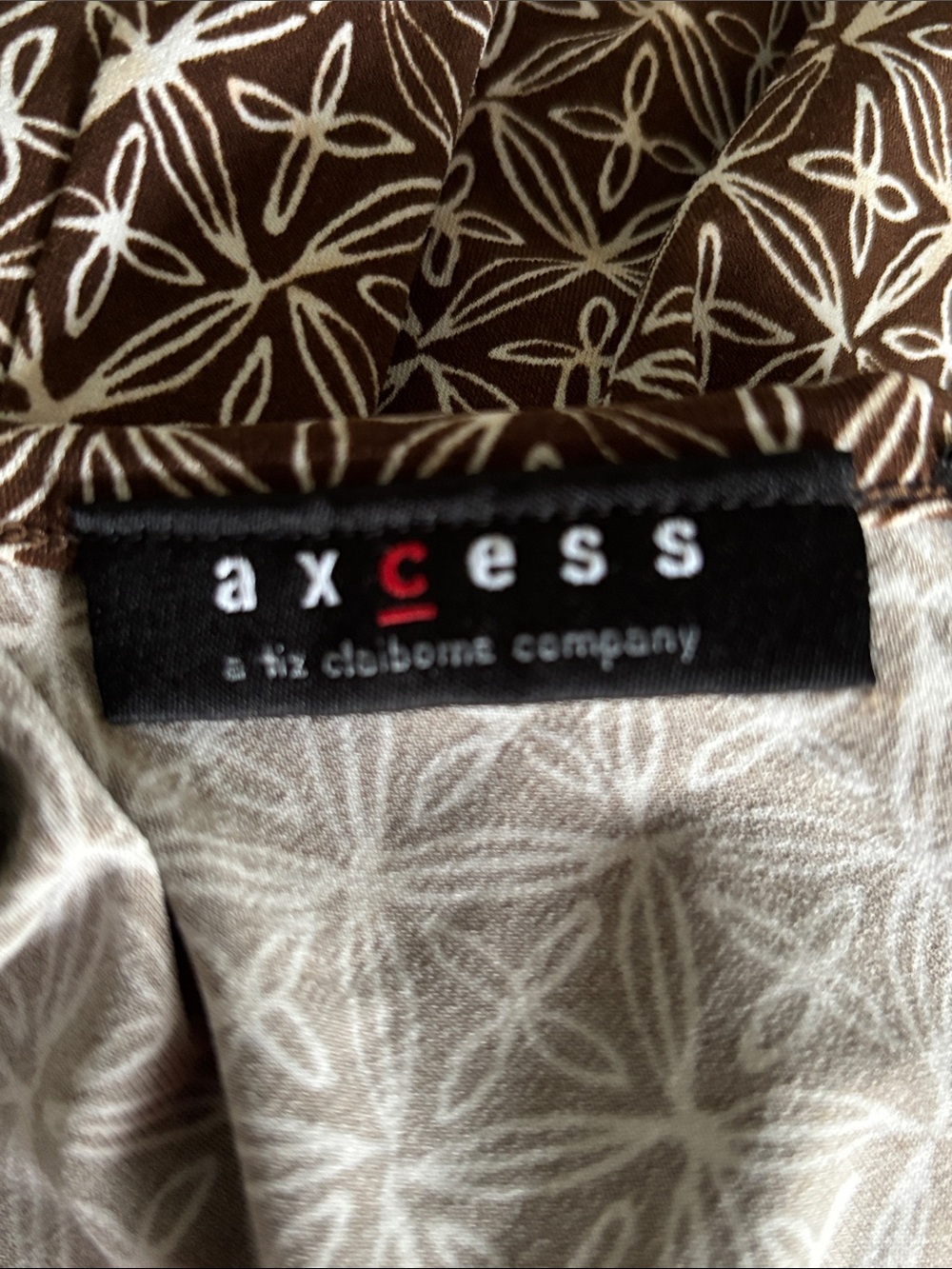 Axcess Dress - Picture 7 of 9
